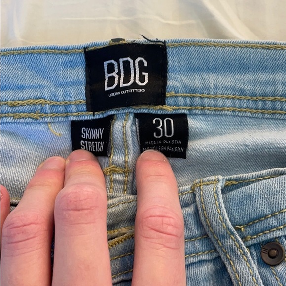 BGD Men’s Striped Skinny Jean - Picture 2 of 4